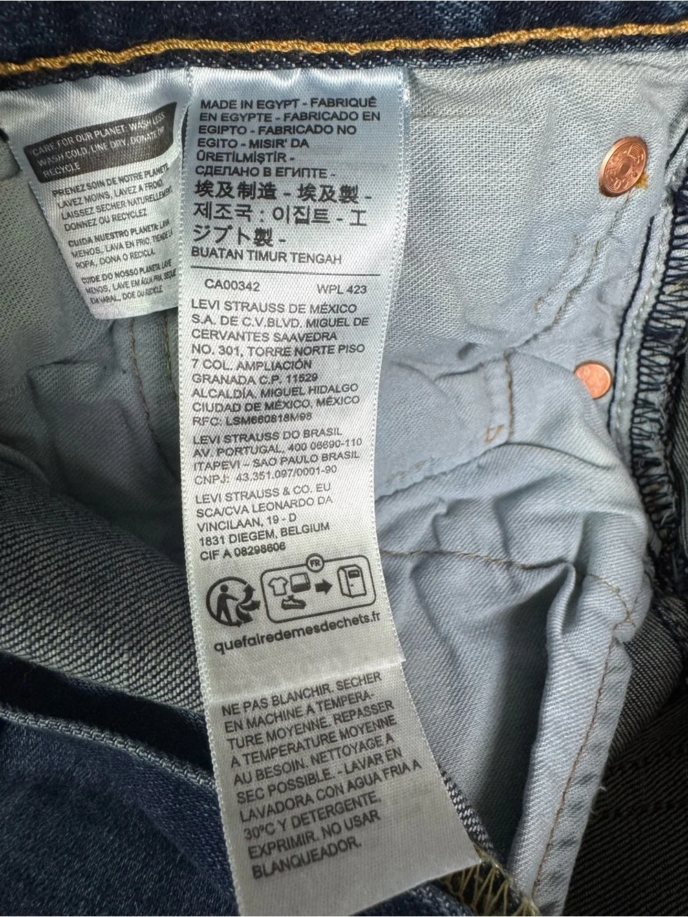 NWT Levis 501 Original Fit Advanced Stretch Mens 36x30Straight Leg Jeans Button